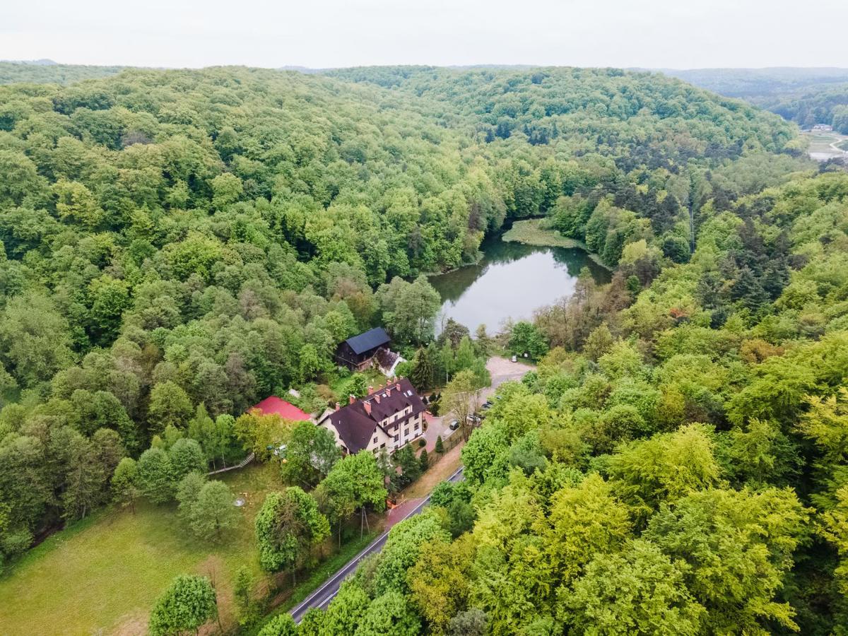 Zloty Jelen - Restauracja I Dom Goscinny Potok Zloty Buitenkant foto