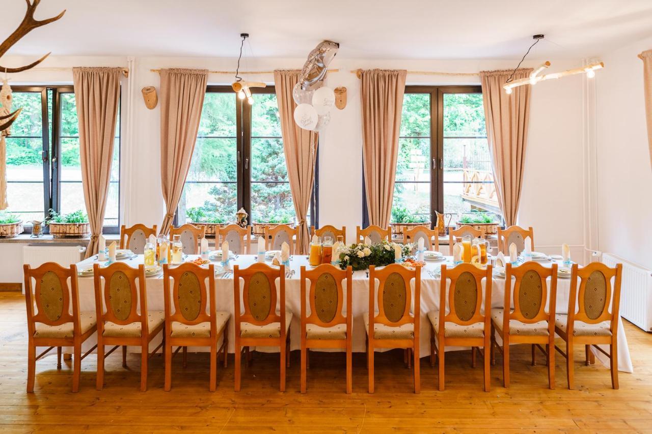 Zloty Jelen - Restauracja I Dom Goscinny Potok Zloty Buitenkant foto