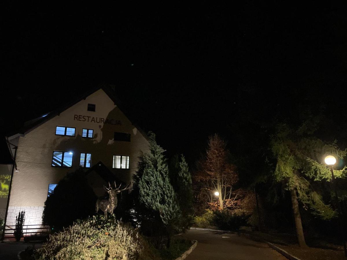 Zloty Jelen - Restauracja I Dom Goscinny Potok Zloty Buitenkant foto